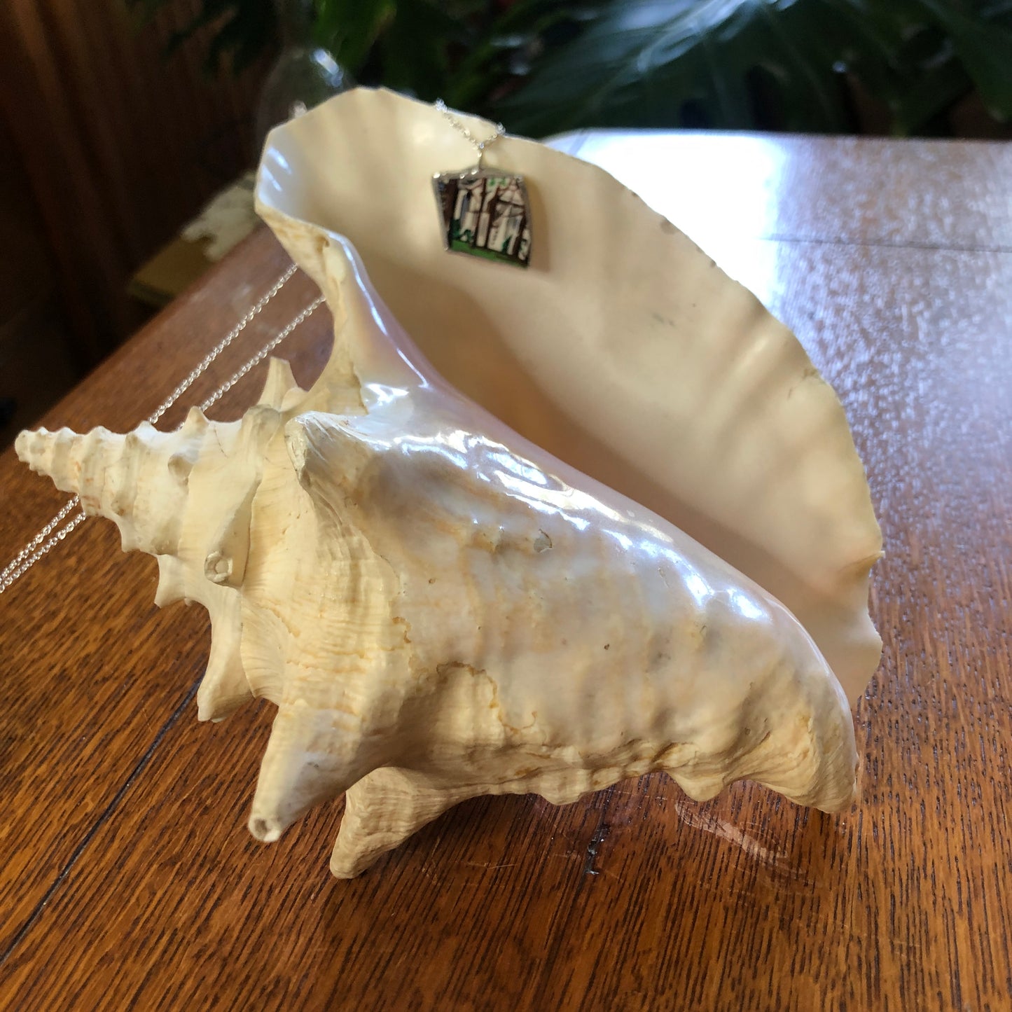 Broken Pottery Artisan Made Pendant Elvis Collector Plate Handcrafted Necklace 7/8in x 7/8in