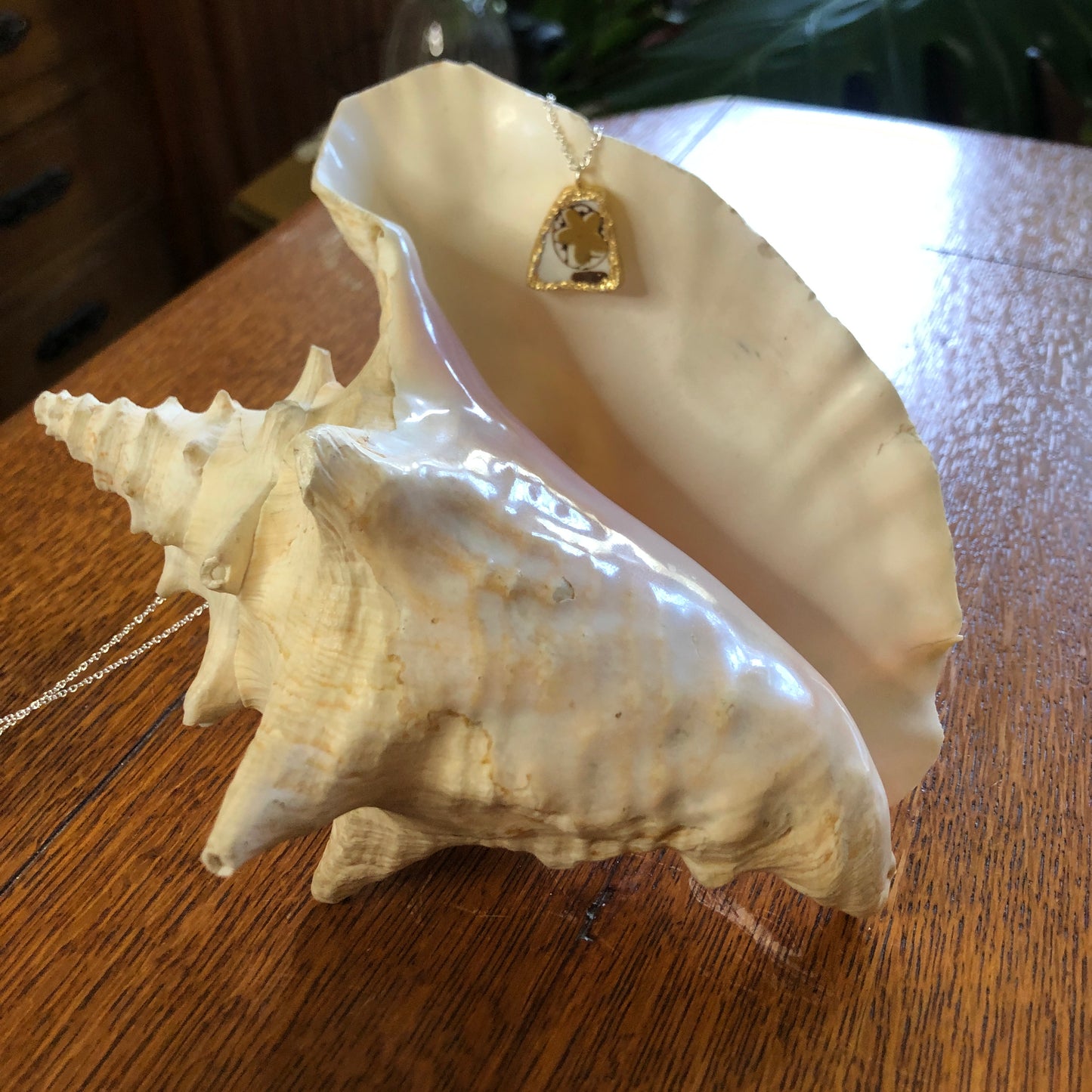 Broken Pottery Artisan Made Tiki Room Pendant Ceramic Guild Esperanto Plate Handcrafted Necklace 7/8in x 7/8in