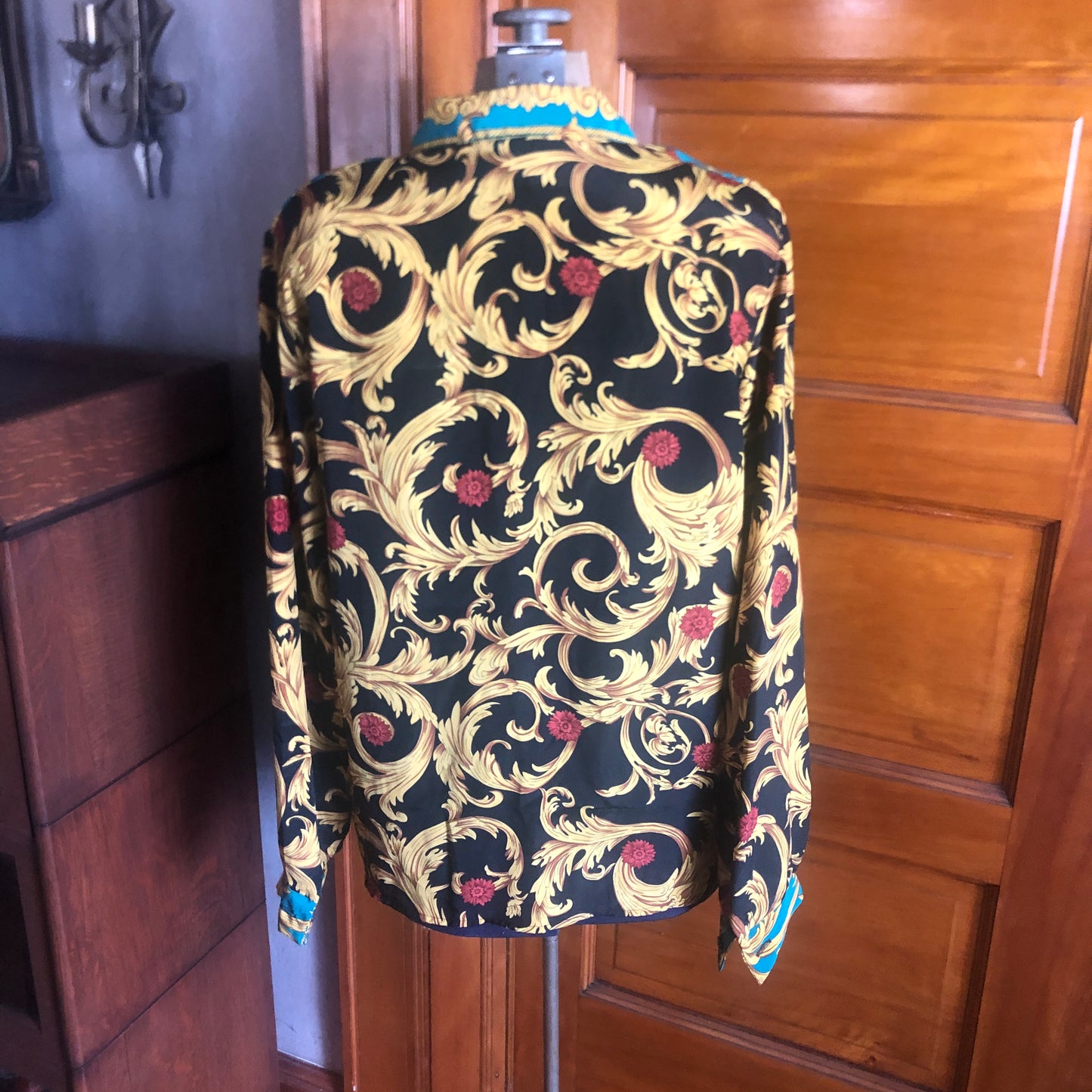 Royal Button Up 1980's Vintage Size 14 Shoulder Pads
