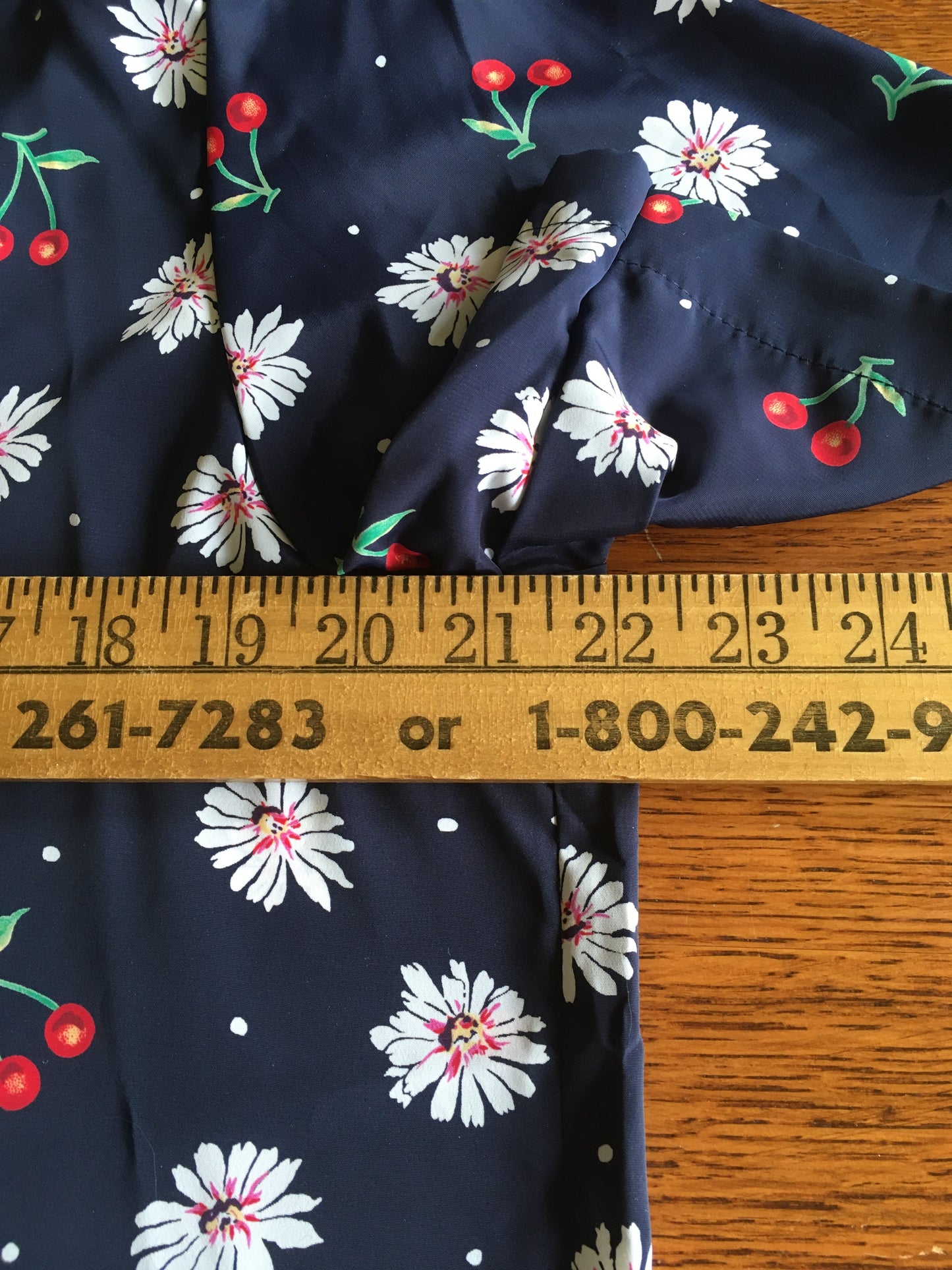 Kathie Lee Cherry And Daisy Pullover 1980's Vintage Shoulder Pads Size 14