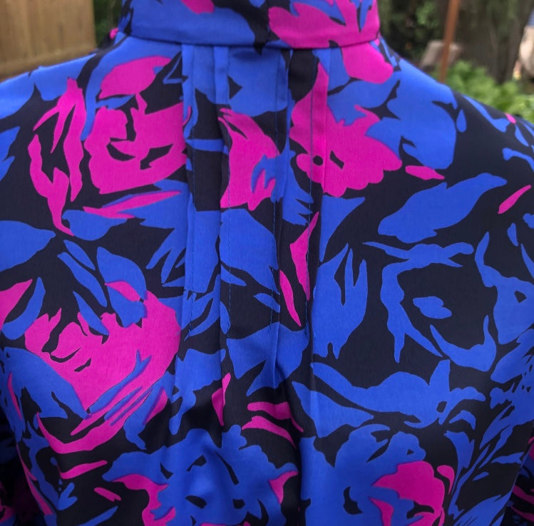 Blue and purple 1980’s vintage button up shirt adorable bow