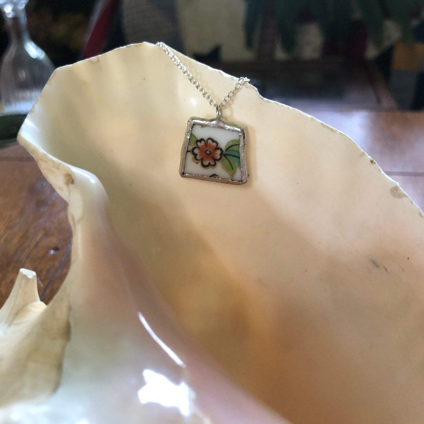 Broken Pottery Artisan Made Pendent Aladdin Fine China Fantasia Occupied Japan Plate Handcrafted Necklace 3/4in x 5/8in