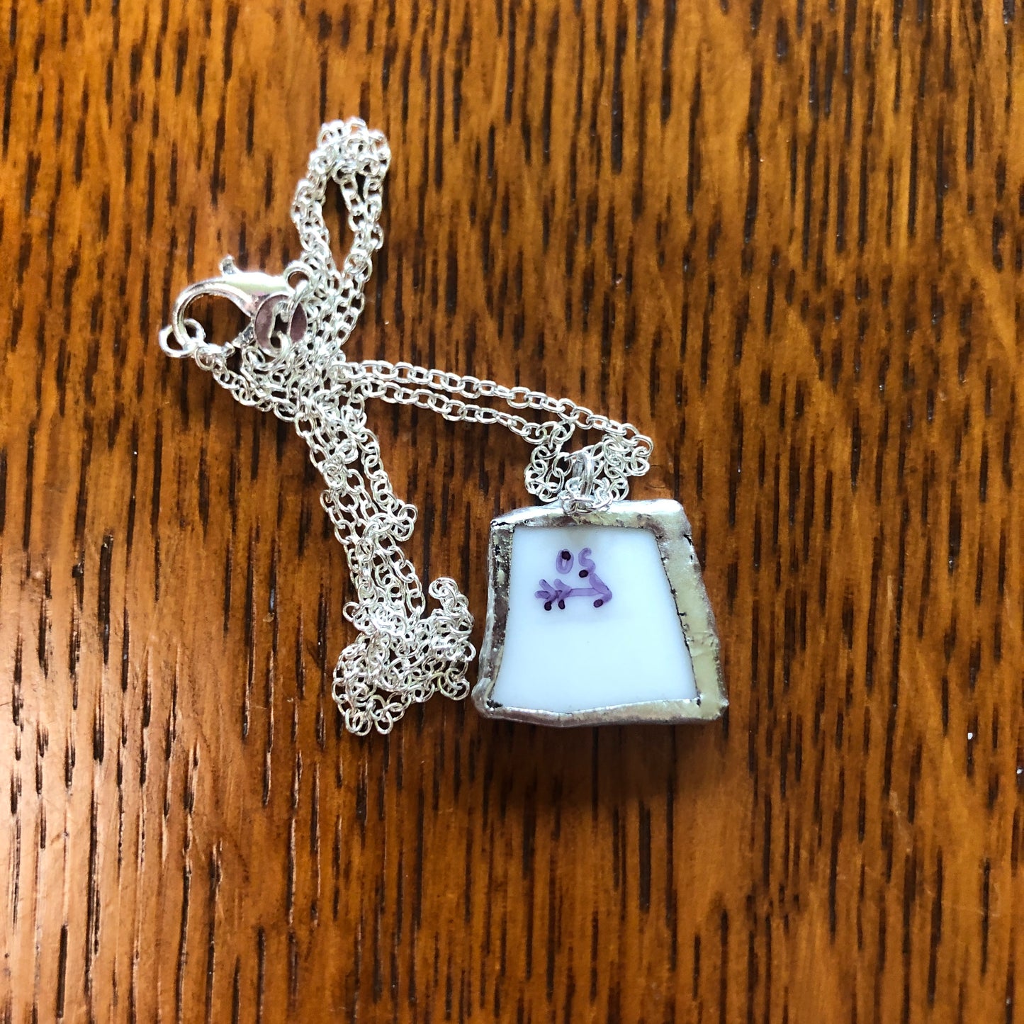 Broken Pottery Artisan Made Pendent Aladdin Fine China Fantasia Occupied Japan Plate Handcrafted Necklace 3/4in x 5/8in