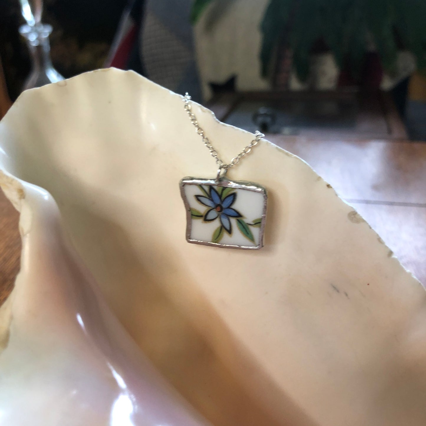 Broken Pottery Artisan Made Pendent Aladdin Fine China Fantasia Occupied Japan Plate Handcrafted Necklace