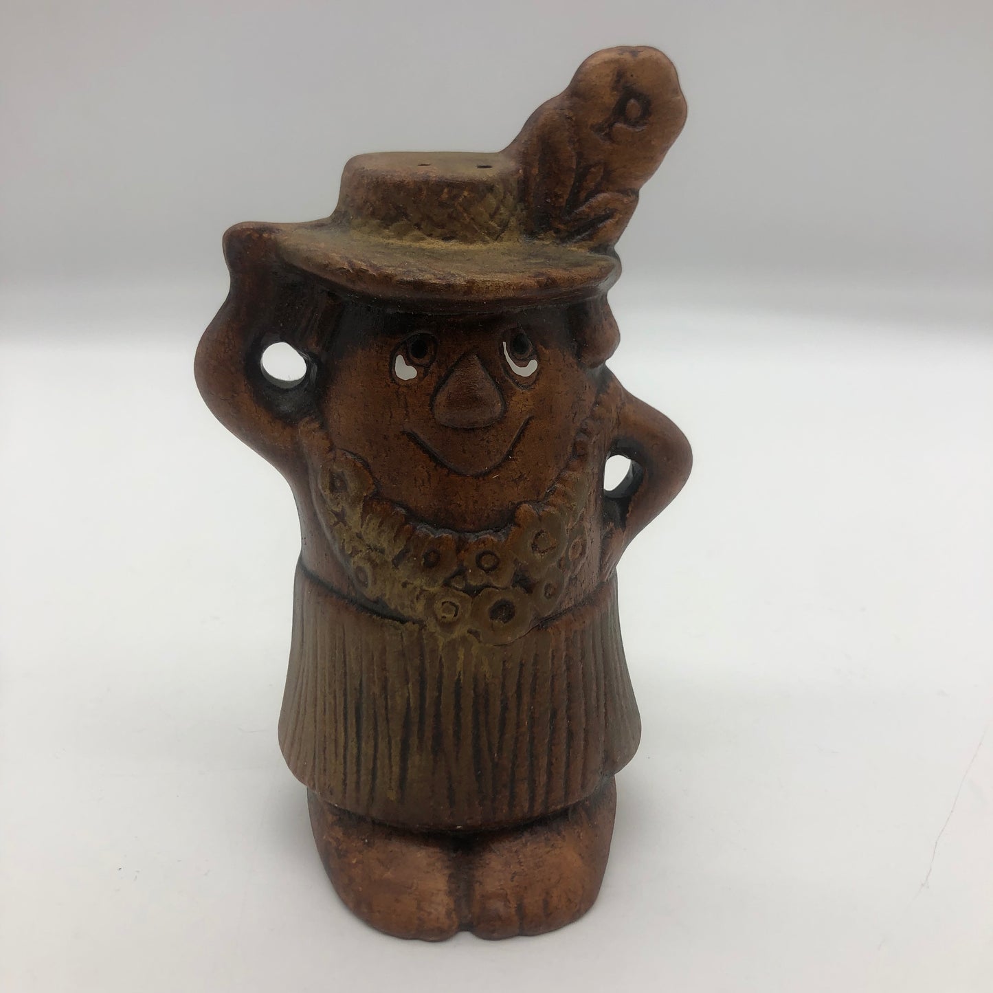 Treasure Craft Tourist Salt And Pepper Shakers
