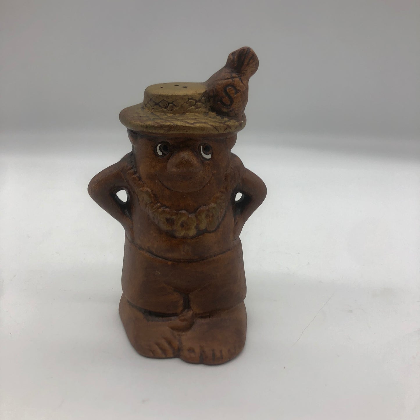 Treasure Craft Tourist Salt And Pepper Shakers
