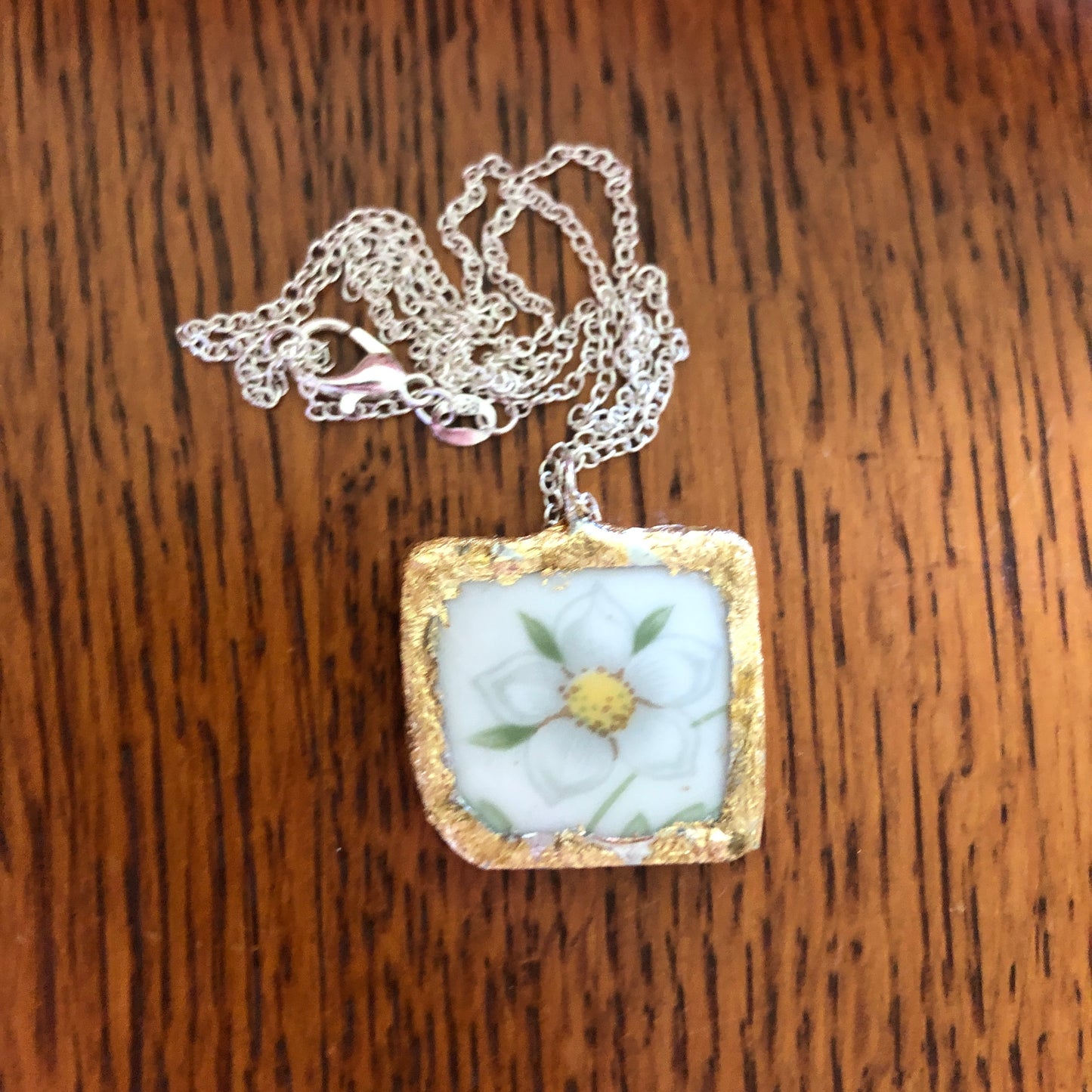 Broken Pottery Artisan Made Pendent Royal Doulton Strawberry Cream Dinner Plate Handcrafted Necklace 1in x 1in
