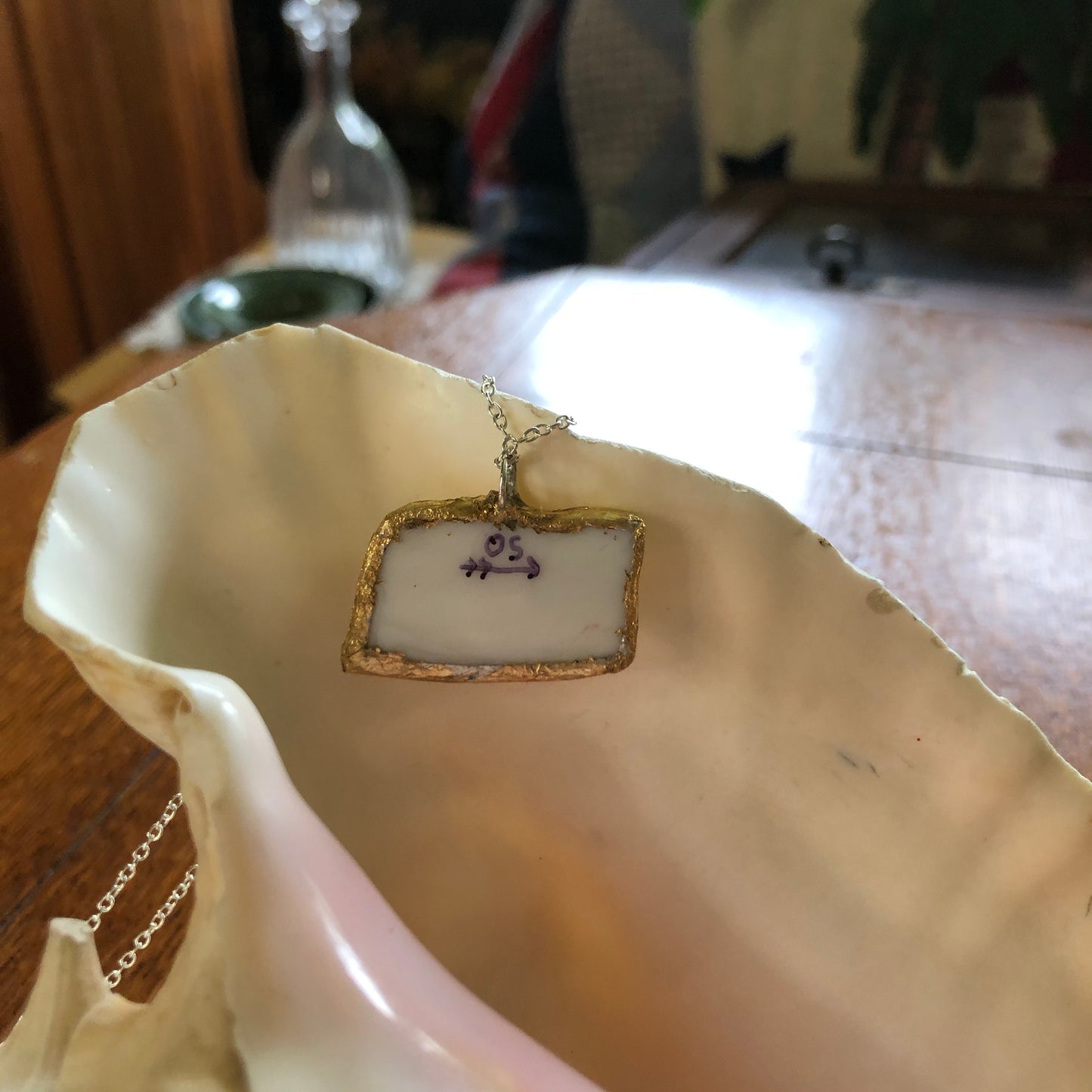 Broken Pottery Artisan Made Pendent Aladdin Fine China Fantasia Occupied Japan Plate Handcrafted Necklace 1.25in x 3/4in