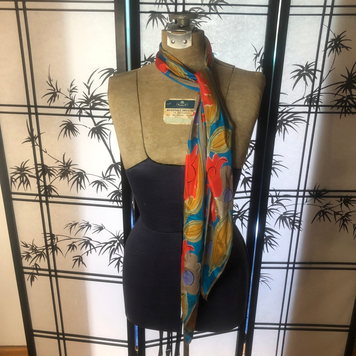 Vana Brand Long Scarf Flower Motif