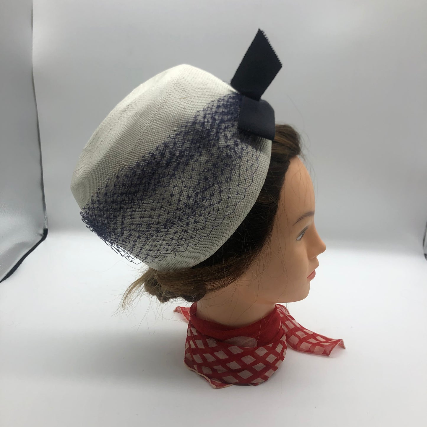 White Pillbox Hat 1960's Vintage Navy Blue Veil And Ribbon Bow