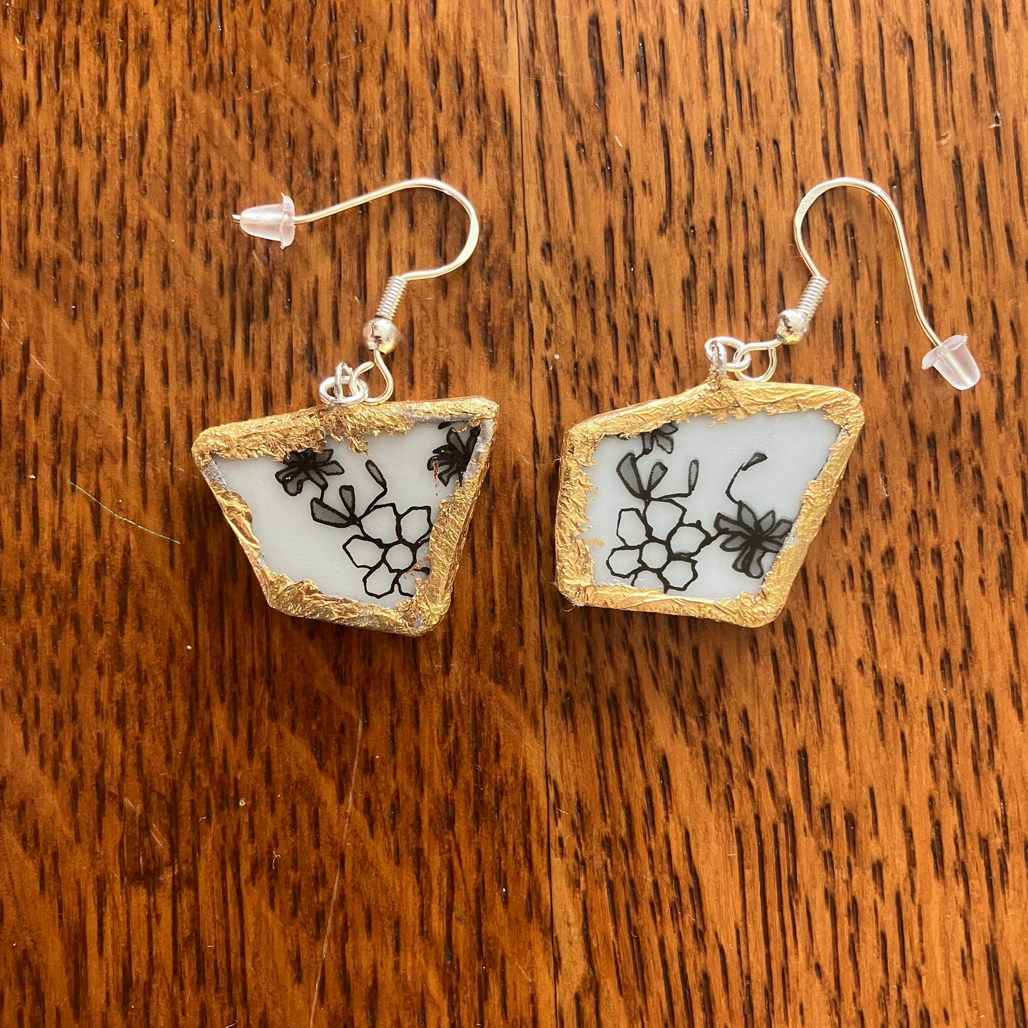 Broken Pottery Artisan Made Floral Earrings Peanuts Plate Handcrafted Dangle Earrings