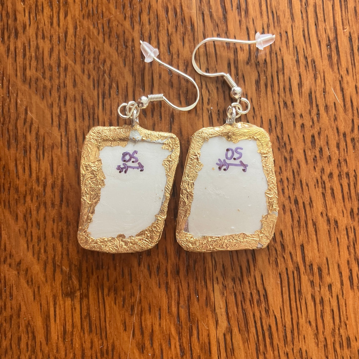 Broken Pottery Artisan Made Broken Crown Clarence Staffordshire Indian Tree Plate Handcrafted Dangle Earrings