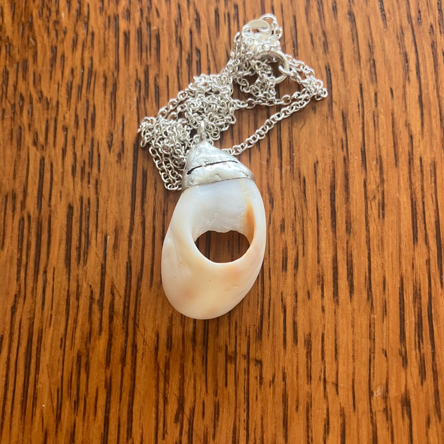 Sea Sell Artisan Made Pendant Handcrafted Sea Shell Necklace 5/8in x 1 1/8in