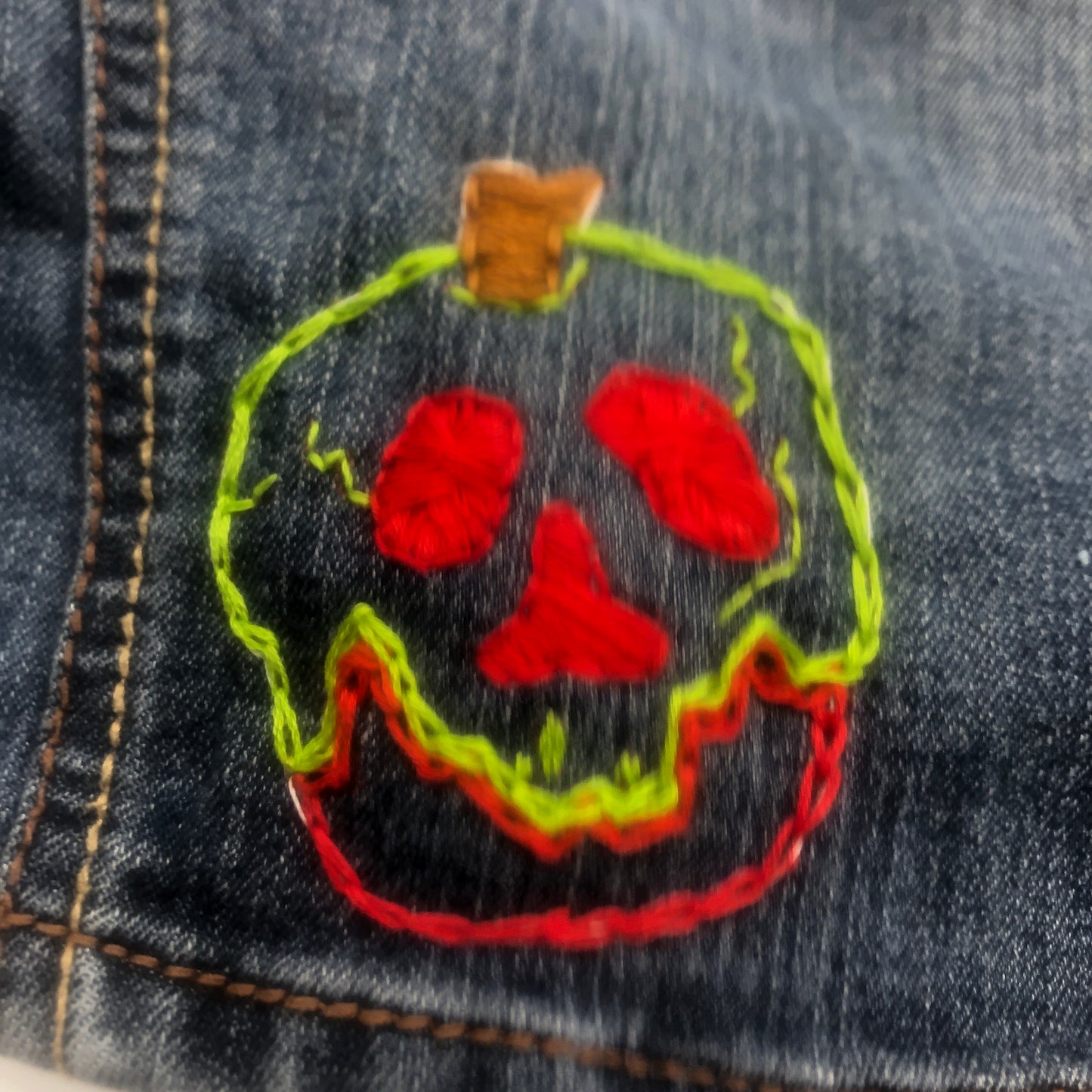 Up Cycled Jean Jacket Size M, One of a Kind Embroidery Design, Vintage Denim, Hand Embroidered Art Work, Size Medium Jacket,