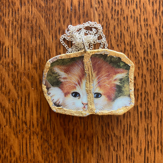 Broken Pottery Artisan Made Cat Pendant Kitten Collector Plate Handcrafted Necklace 2in x 1.25in