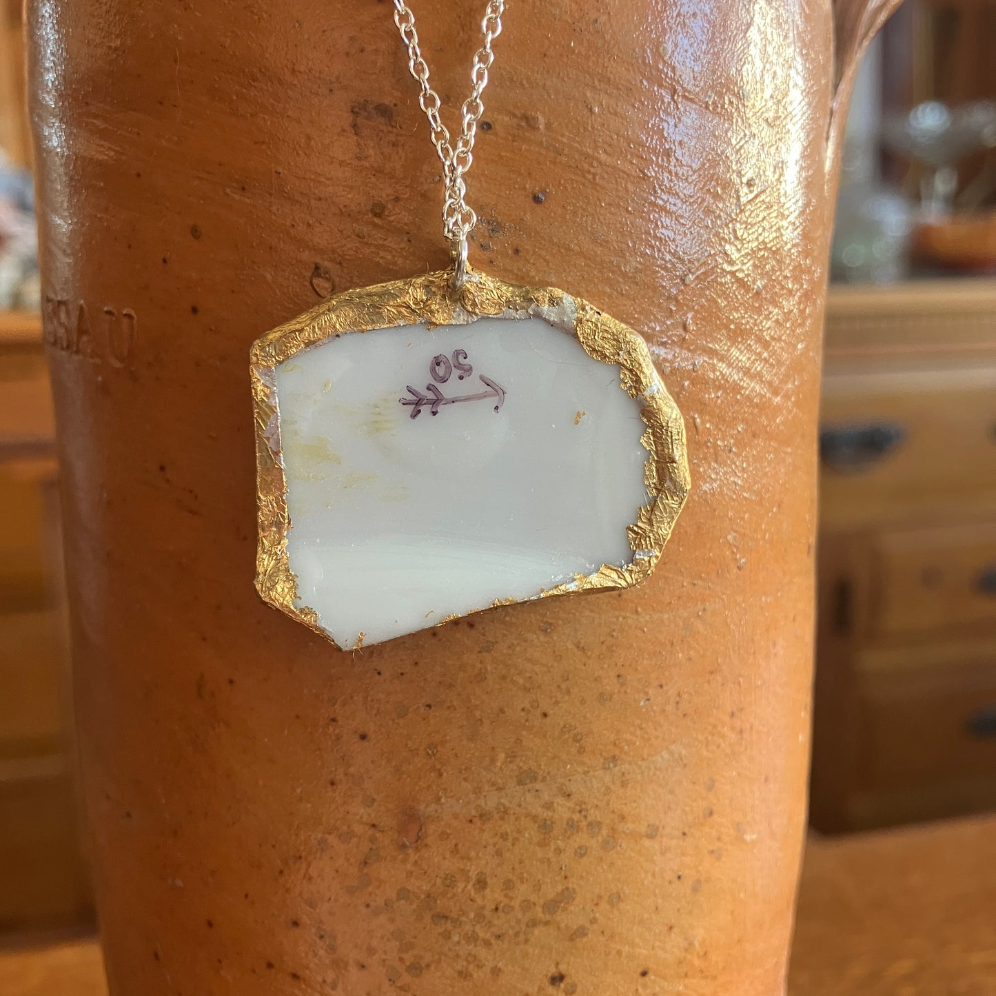Broken Pottery Artisan Made Pendant Hand Painted Japan Unbranded Plate Handcrafted Necklace 1.5in x 1in