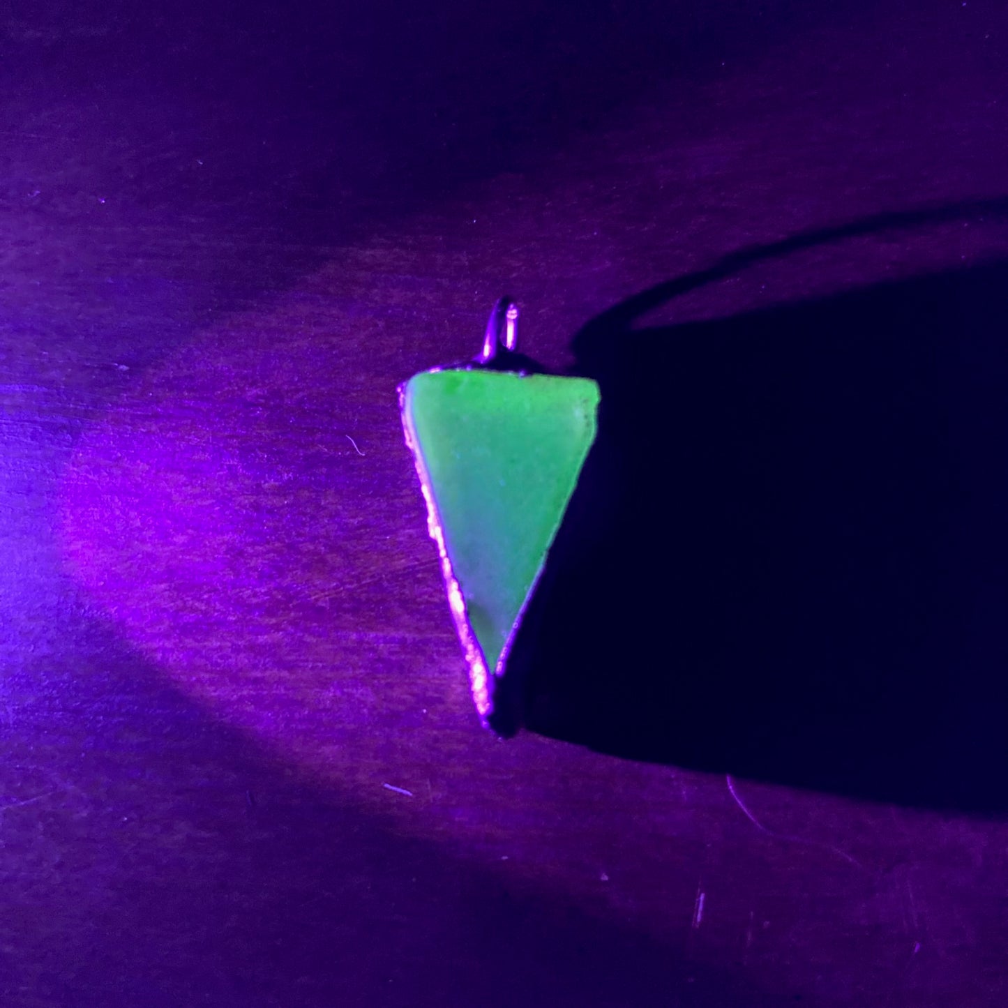 Erie Glass Artisan Made Pendant Green Uranium Glass Glow Glass Handcrafted Jewelry 3/8 in x 7/8 in
