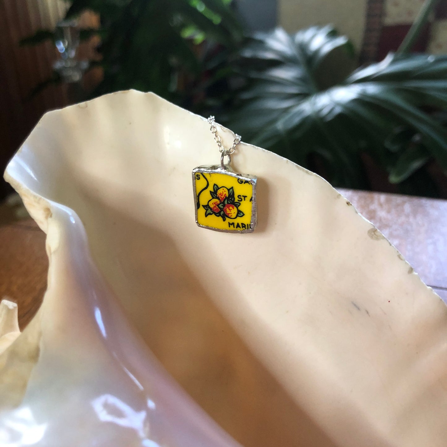 Broken Pottery Artisan Made Pendant Florida Collectors Plate Handcrafted Necklace 5/8in x 3/4in
