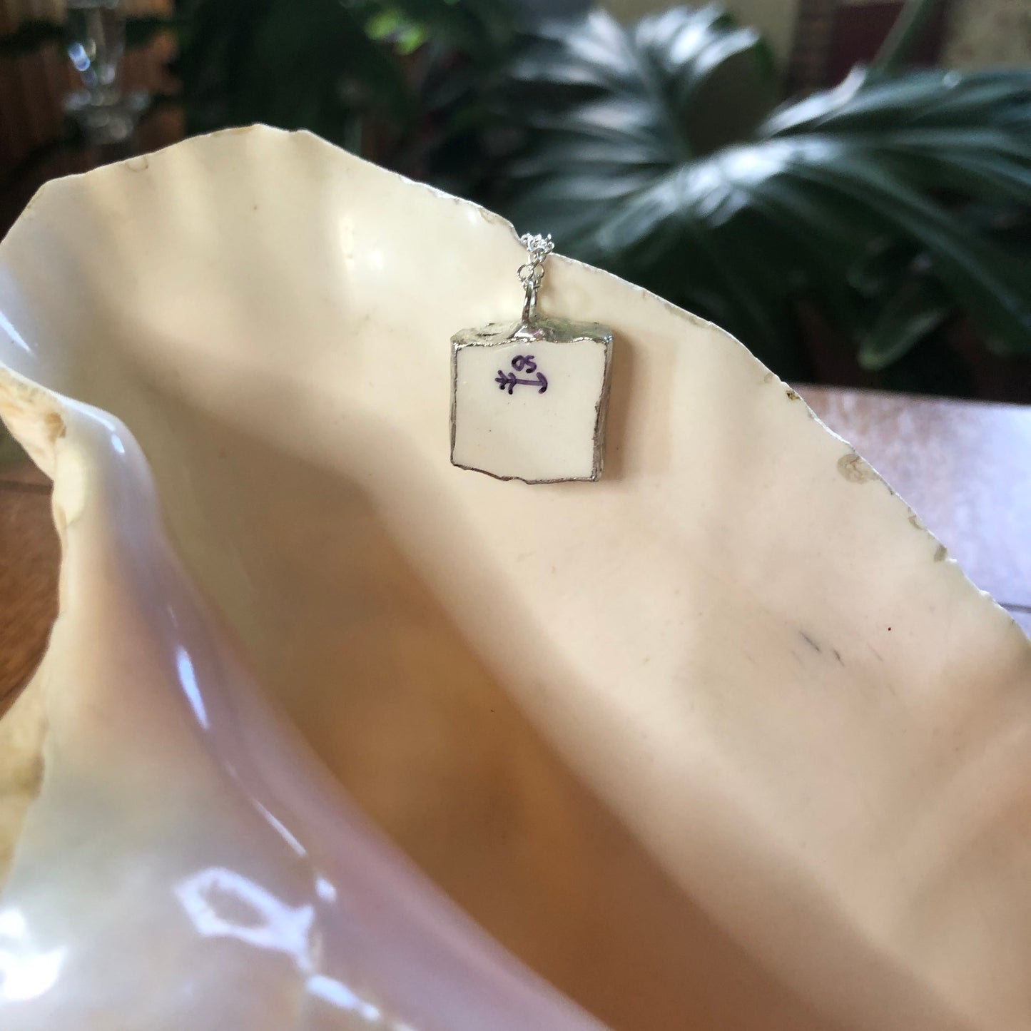 Broken Pottery Artisan Made Pendant Florida Collectors Plate Handcrafted Necklace 5/8in x 3/4in