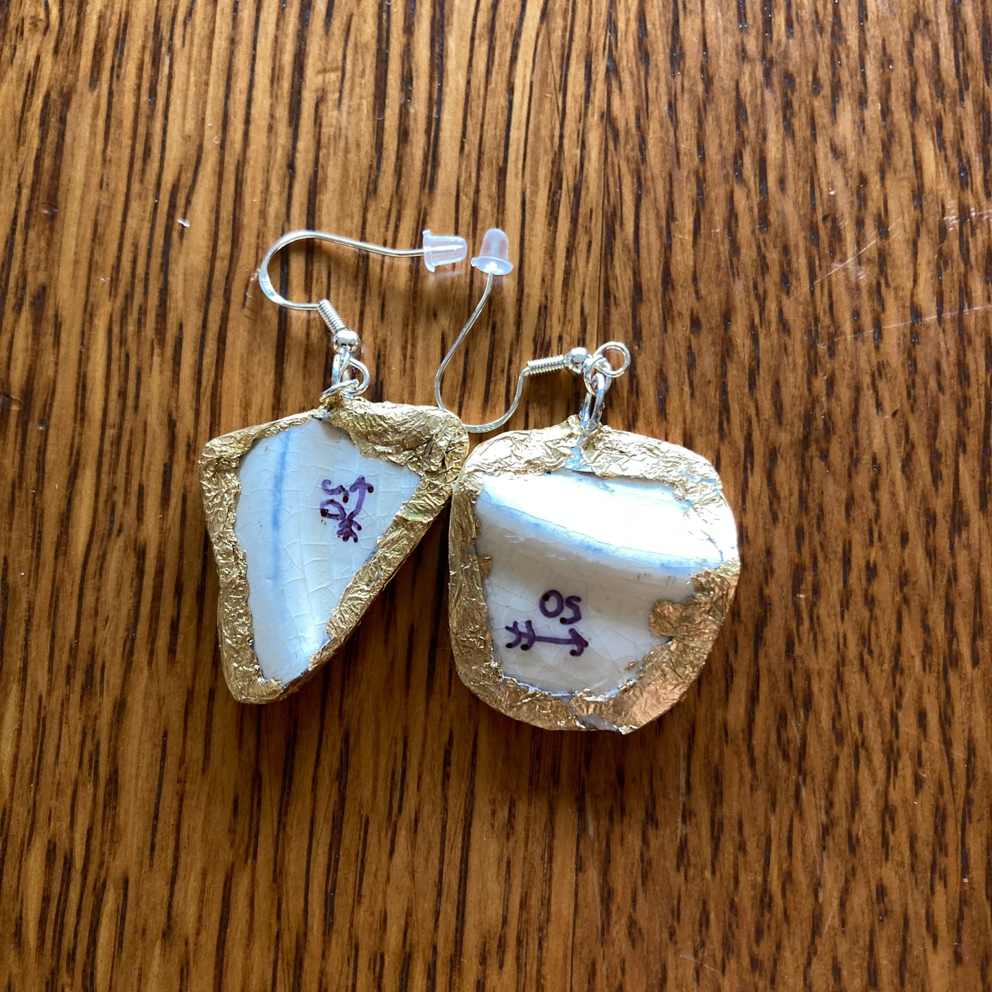 Broken Pottery Artisan Made Earrings Unbranded Blue Floral Plate Handcrafted Dangle Earrings