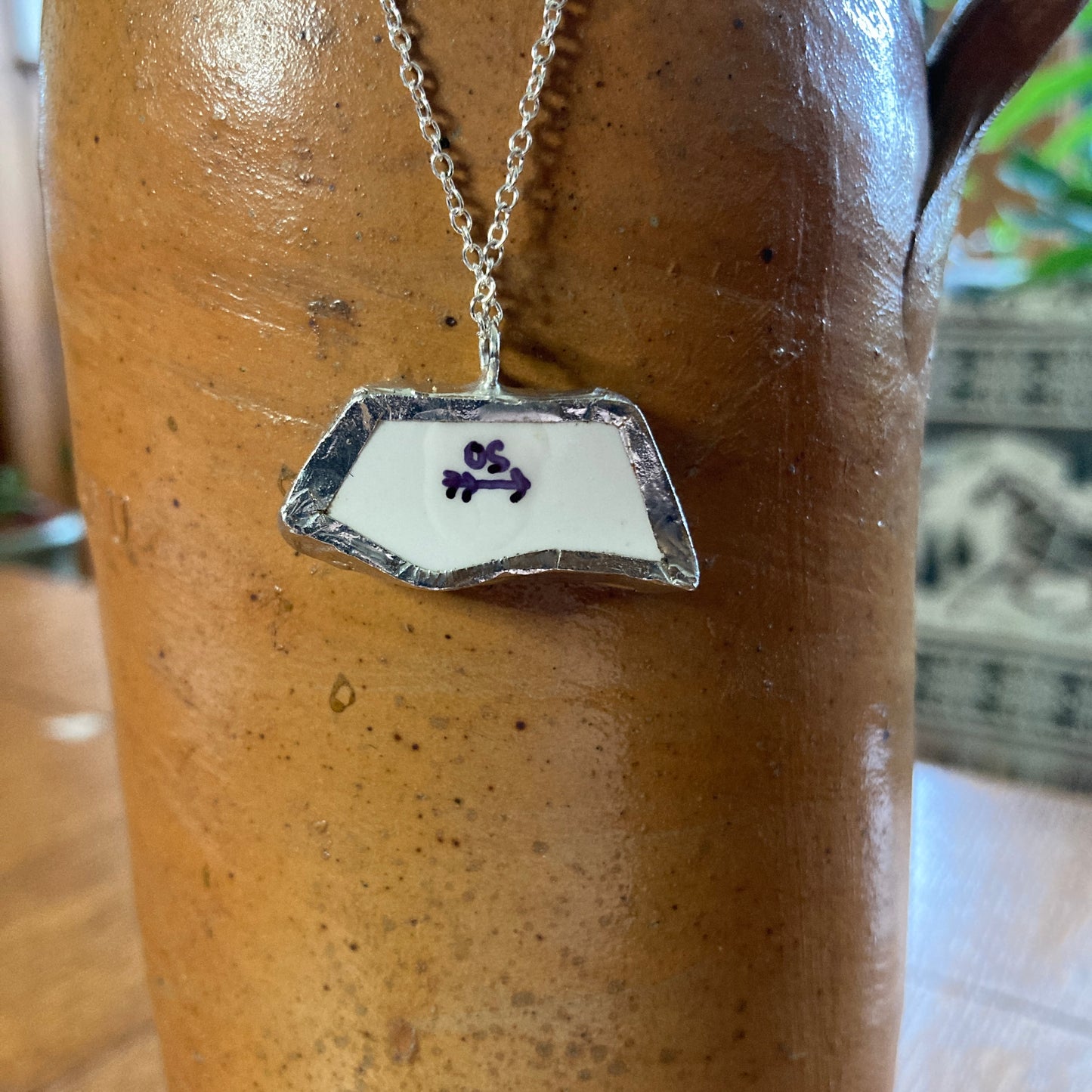 Broken Pottery Artisan Made Ivy Pendant Studio Nova Plate Handcrafted Necklace 1.25 in x 1/2 in