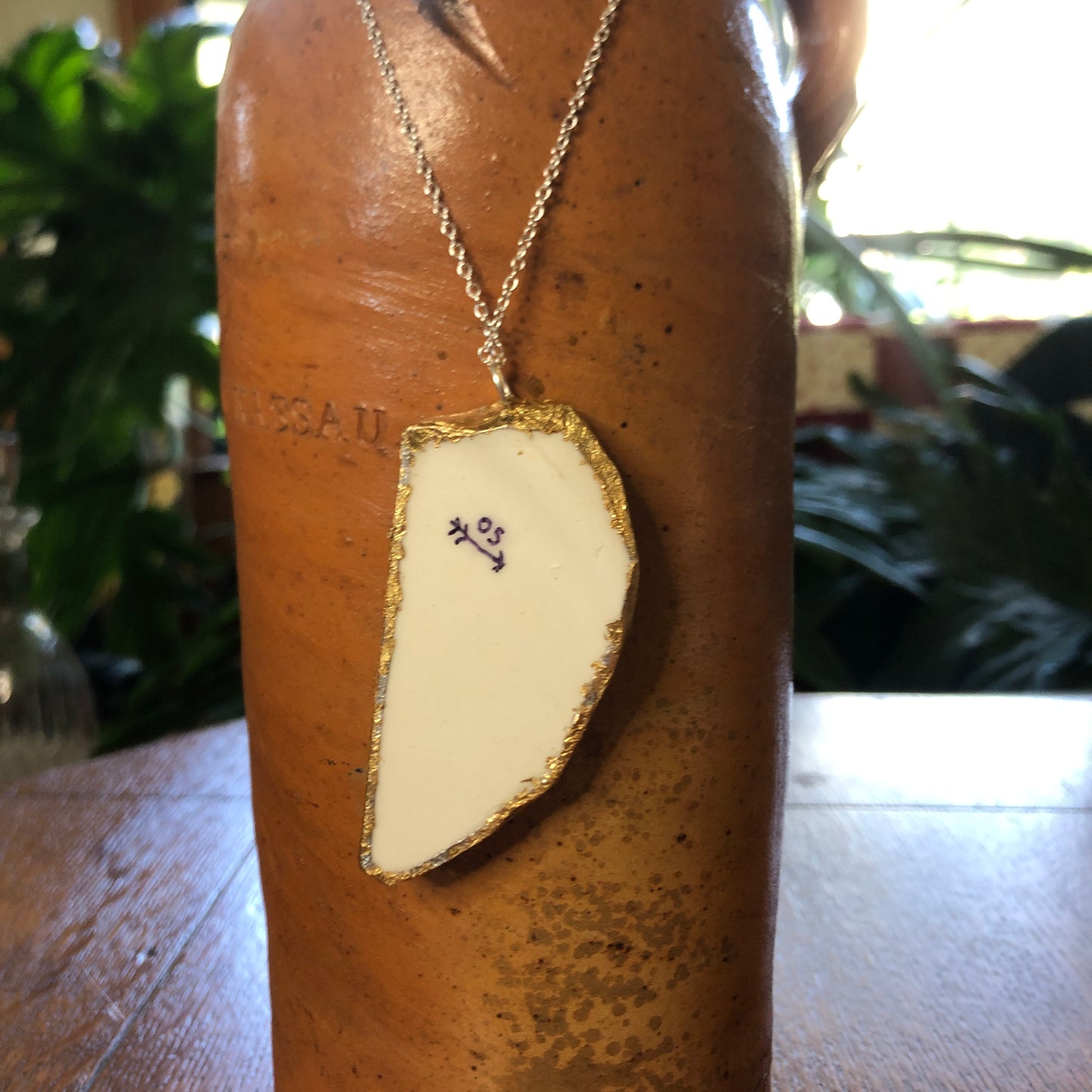 Broken Pottery Artisan Made Pendant Elvis Collector Plate Handcrafted Necklace 1.25in x 2.75in