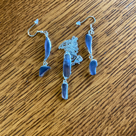 Erie Glass Artisan Made Purple Pendant And Dangle Earring Set Handcrafted Jewelry Set