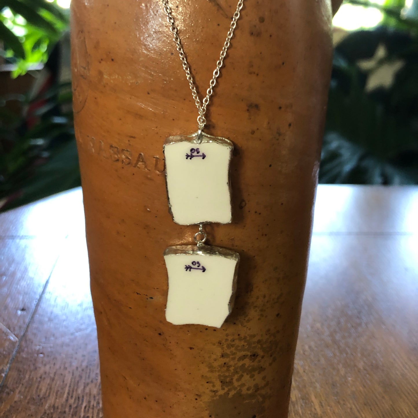 Broken Pottery Artisan Made Pendant Elvis Collector Plate Handcrafted Necklace 1in x 2.5in