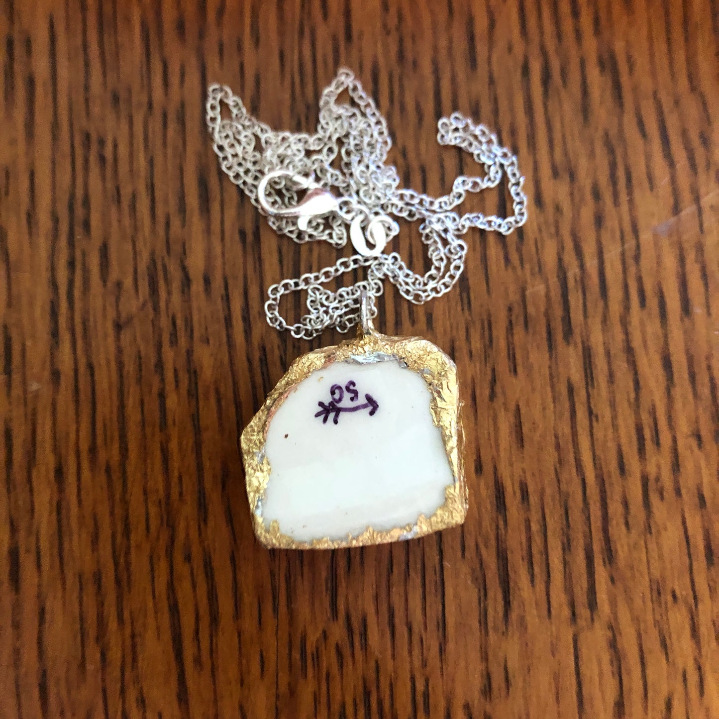 Broken Pottery Artisan Made Pendant Elvis Collector Plate Handcrafted Necklace 1in x 7/8in