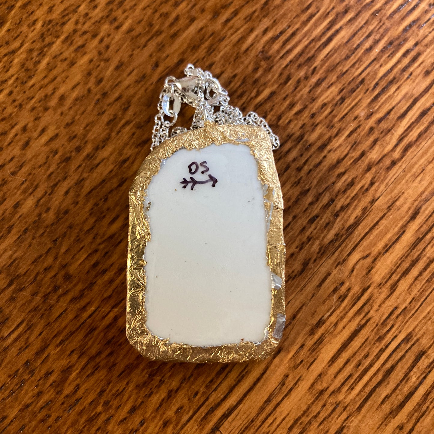 Broken Pottery Artisan Made Tom Kitten Pendant Wedgwood Peter Rabbit Collector Plate Handcrafted Necklace 1 1/8 in x 1.75 in