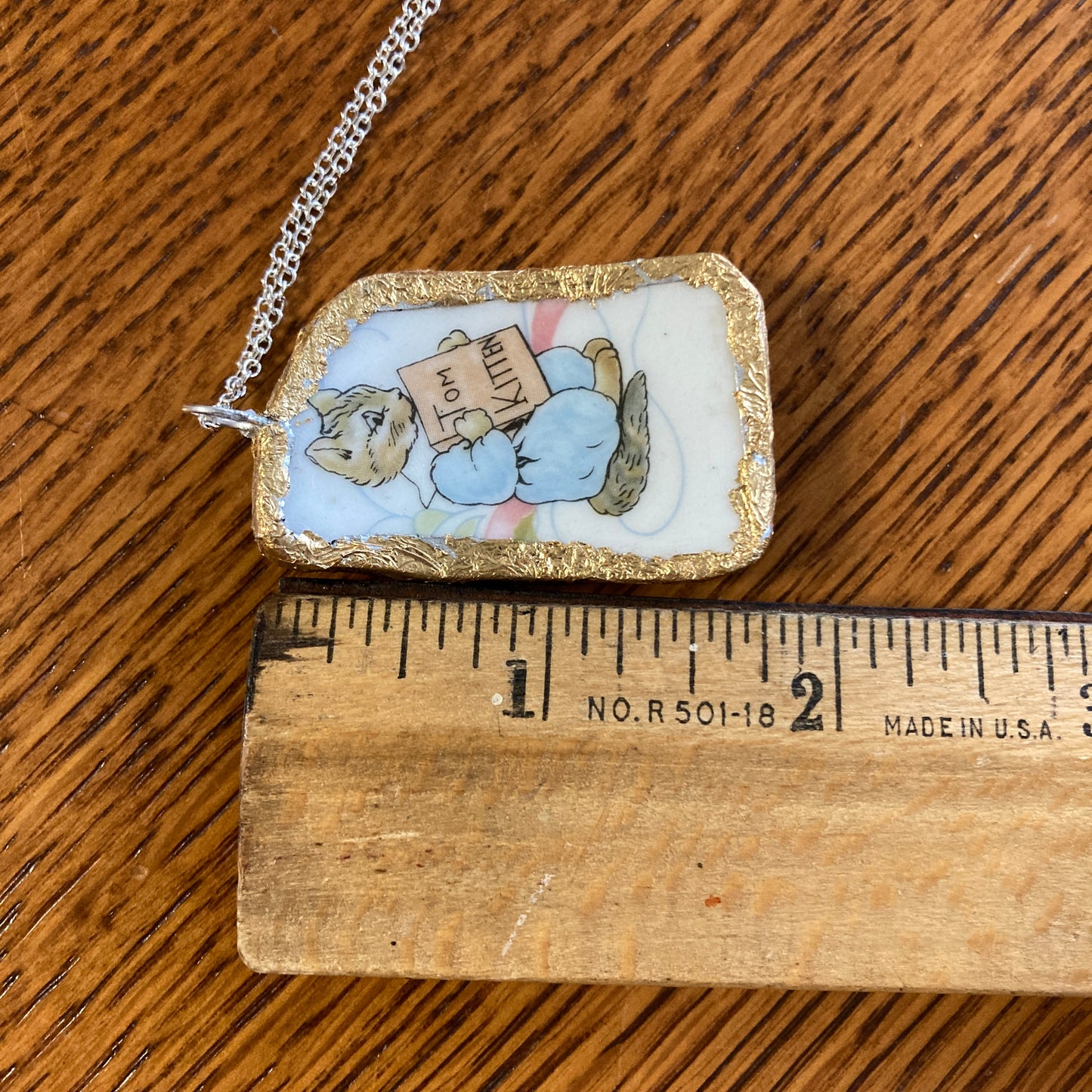 Broken Pottery Artisan Made Tom Kitten Pendant Wedgwood Peter Rabbit Collector Plate Handcrafted Necklace 1 1/8 in x 1.75 in