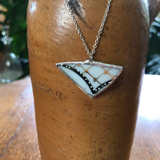 Broken Pottery Artisan Made Pendant Hand Painted Japan Unbranded Plate Handcrafted Necklace 1.5in x 1in