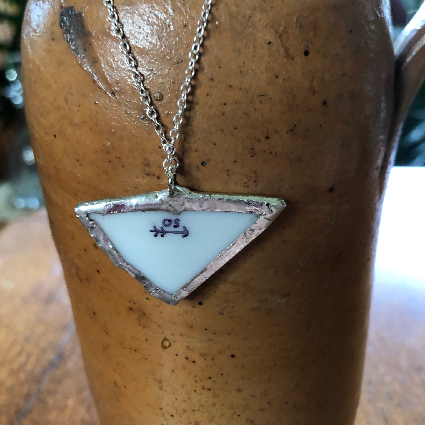 Broken Pottery Artisan Made Pendant Hand Painted Japan Unbranded Plate Handcrafted Necklace 1.5in x 1in