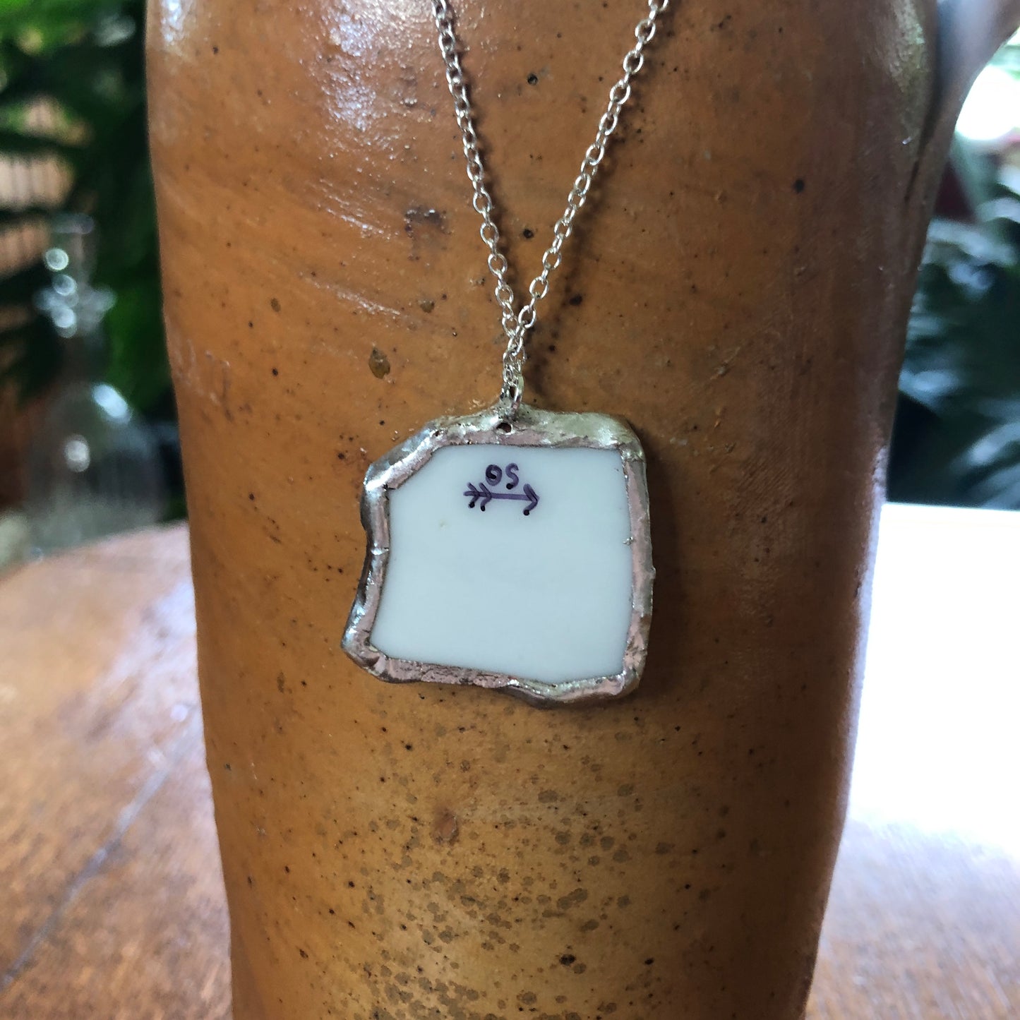 Broken Pottery Artisan Made Pendant Hand Painted Japan Unbranded Plate Handcrafted Necklace 1 1/8in x 1 1/8in