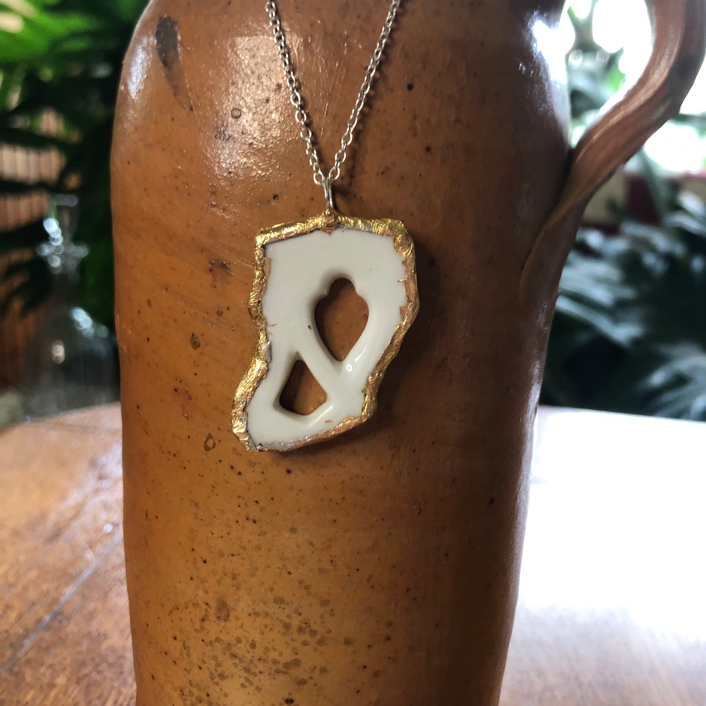 Broken Pottery Artisan Made Pendant Unbranded Reticulated Plate Handcrafted Necklace 1in x 1.5in