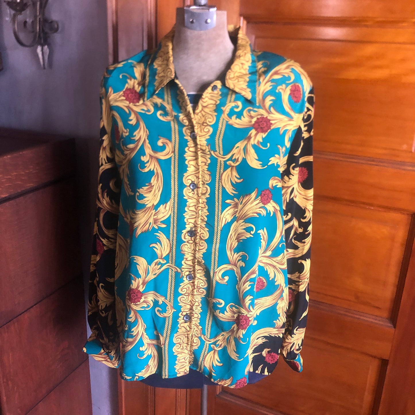 Royal Button Up 1980's Vintage Size 14 Shoulder Pads