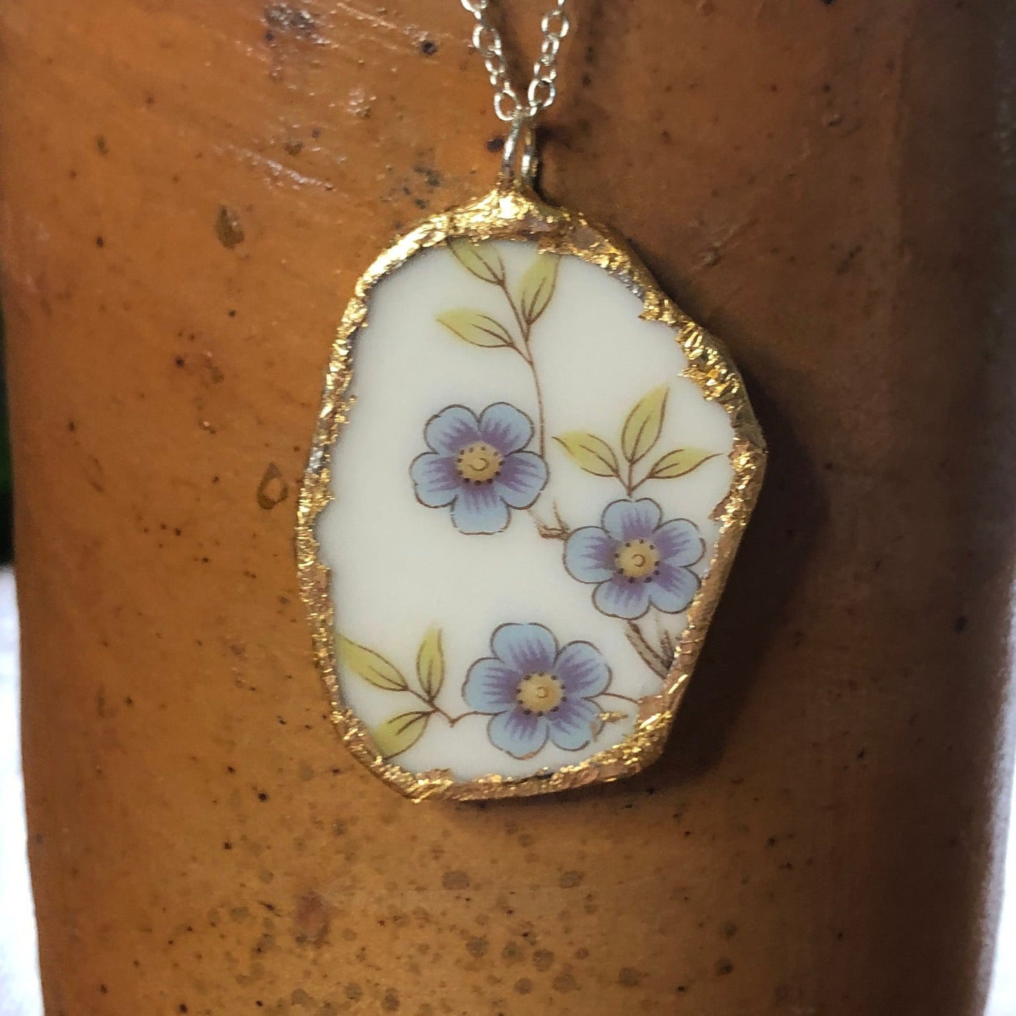 Broken Pottery Artisan Made Pendant Style House Rose Garden Made In Japan Plate Handcrafted Necklace 1.5in x 1 1/8in