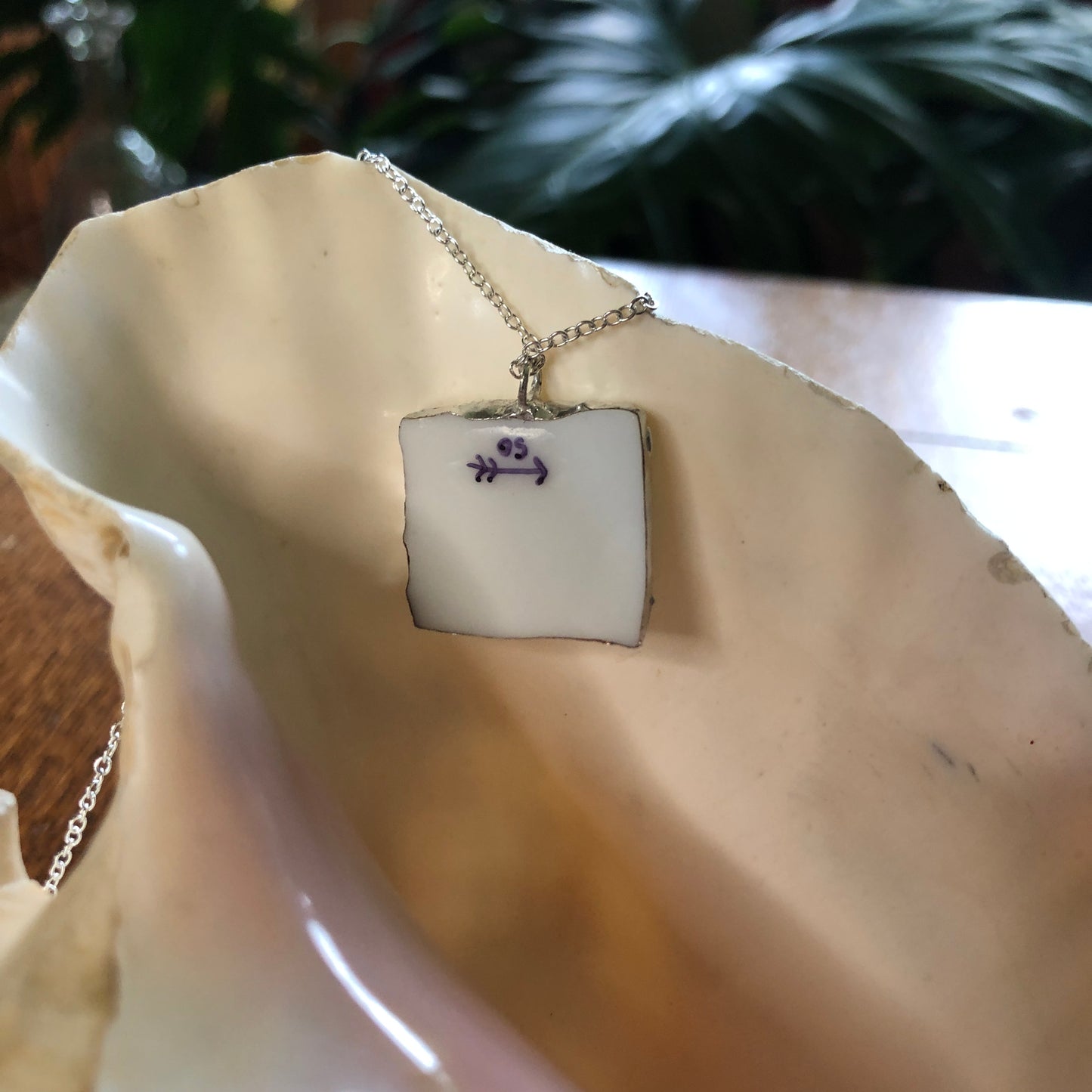 Broken Pottery Artisan Made Pendant Style House Rose Garden Made In Japan Plate Handcrafted Necklace 1in x 7/8in