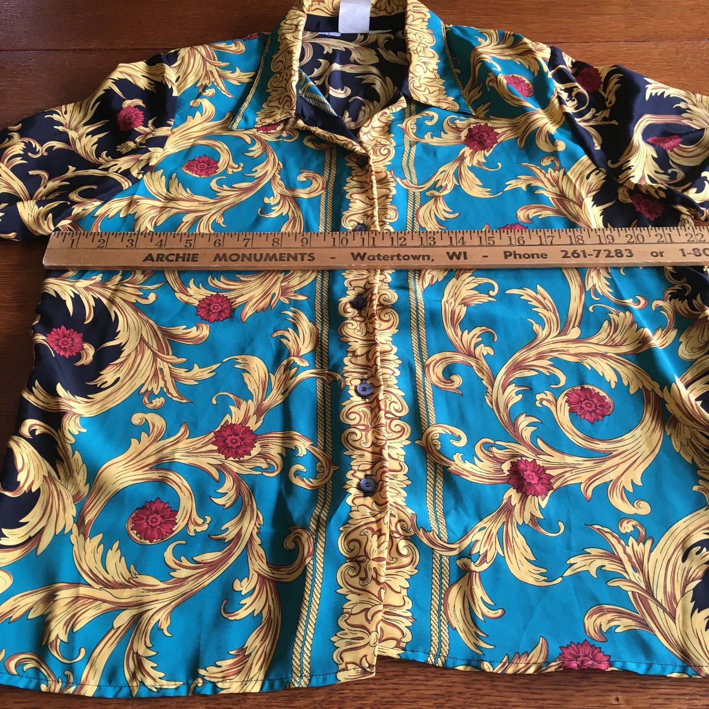 Royal Button Up 1980's Vintage Size 14 Shoulder Pads