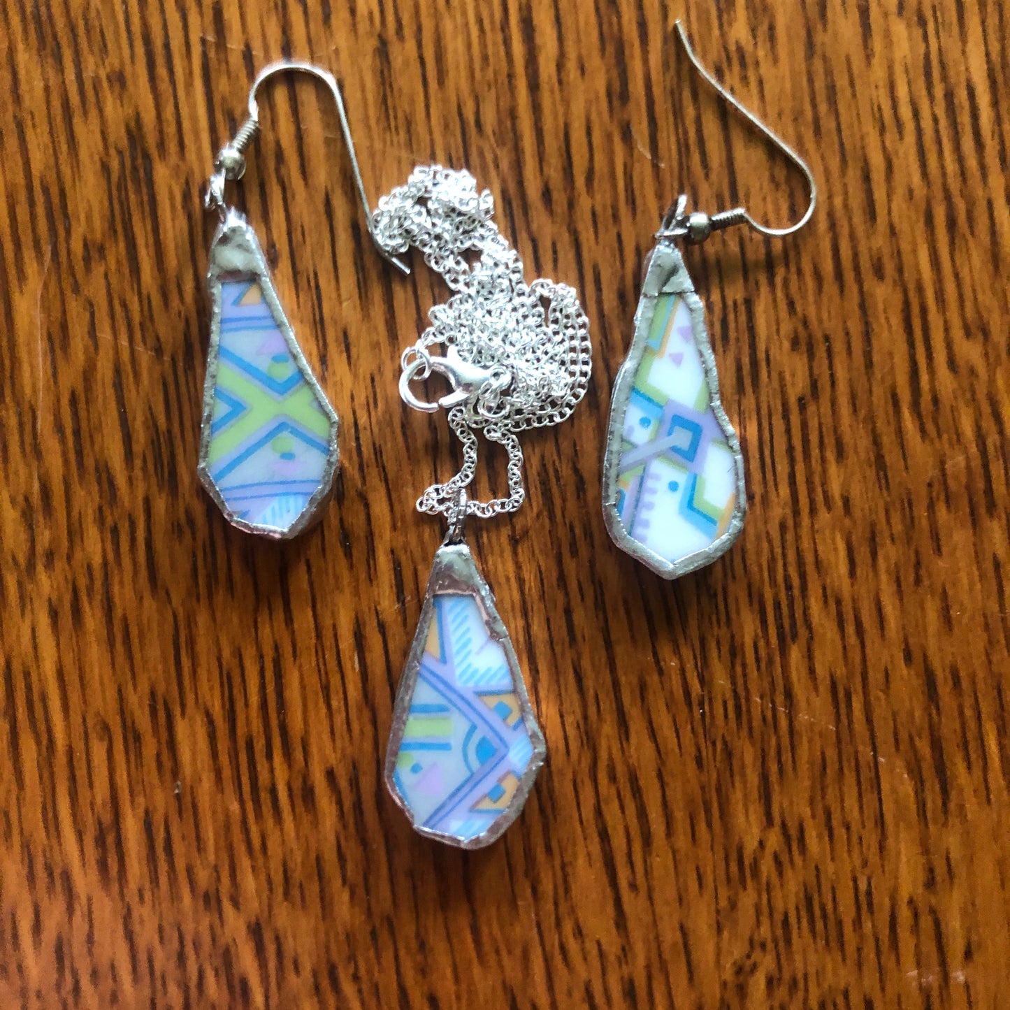 Broken Pottery Artisan Made Pendent And Dangle Earring Set Sango One World Japan Plate Handcrafted Jewelry Set