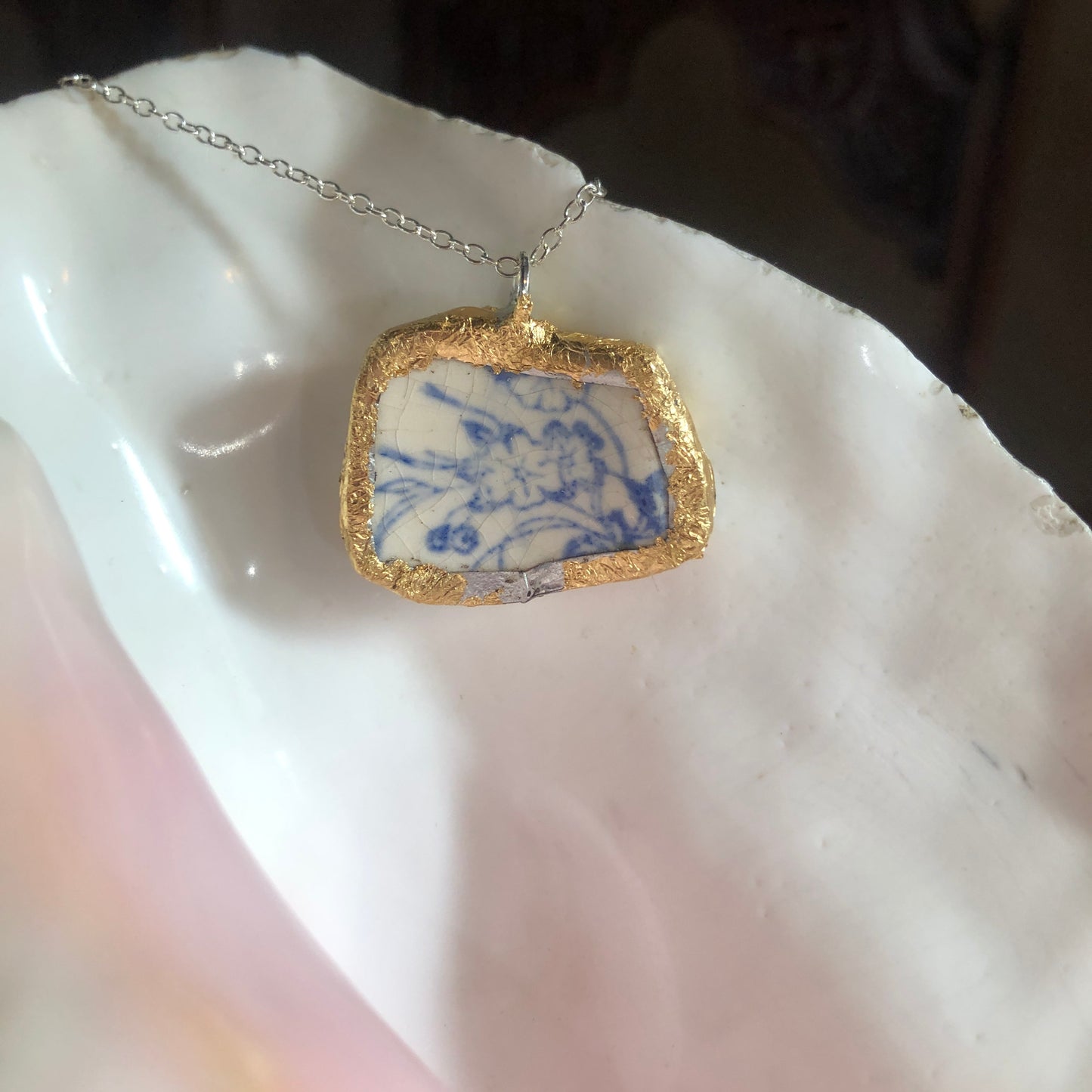 Broken Pottery Artisan Made Pendant Unbranded Blue Floral Plate Handcrafted Necklace 1.25 in x 1 in