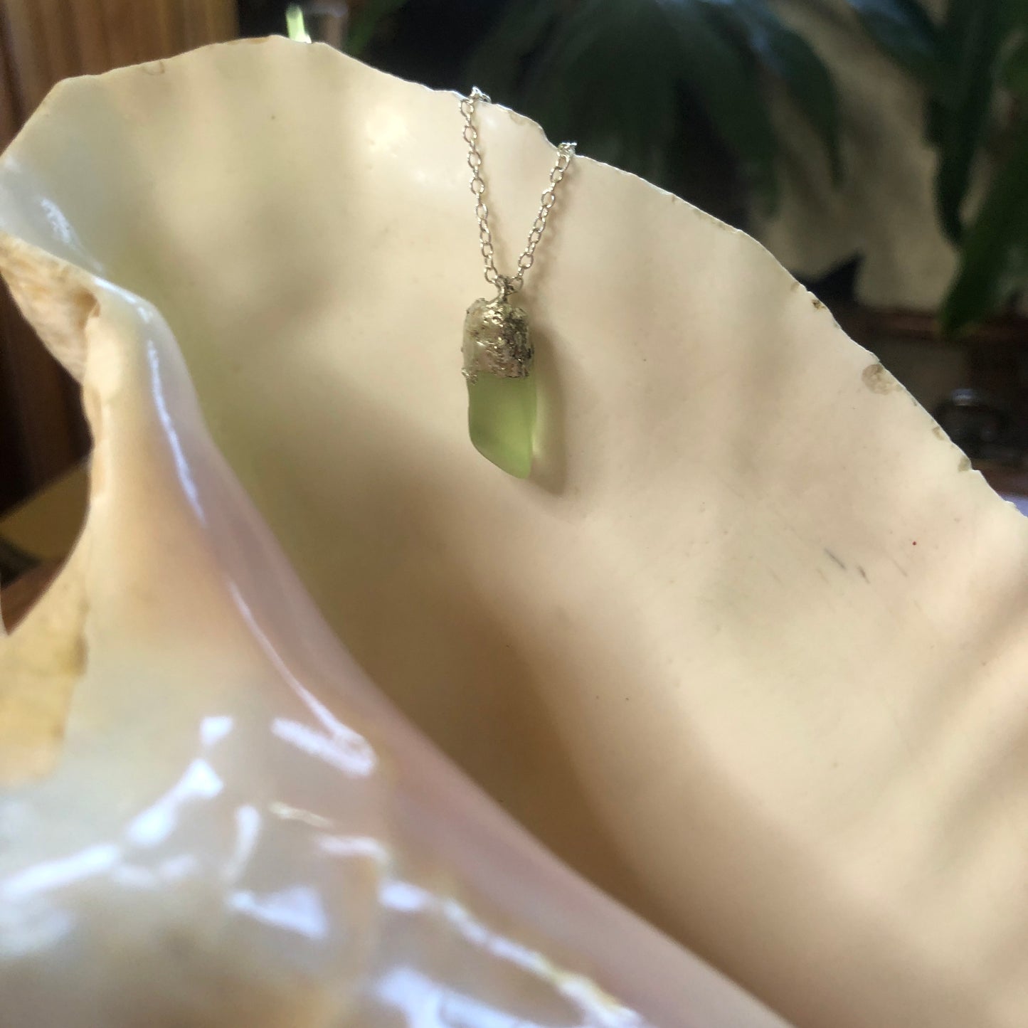 Erie Glass Artisan Made Pendent Green Uranium Glass Glow Glass 5/8 in x 3/8 in Handcrafted Necklace