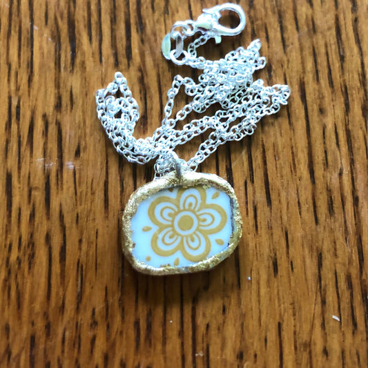 Broken Plate Artisan Made Pendent Corelle Butterfly Gold Plate Handcrafted Necklace 3/4in x 3/4in
