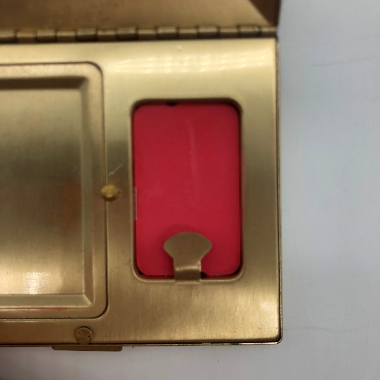 Richard Hudnut Compact
