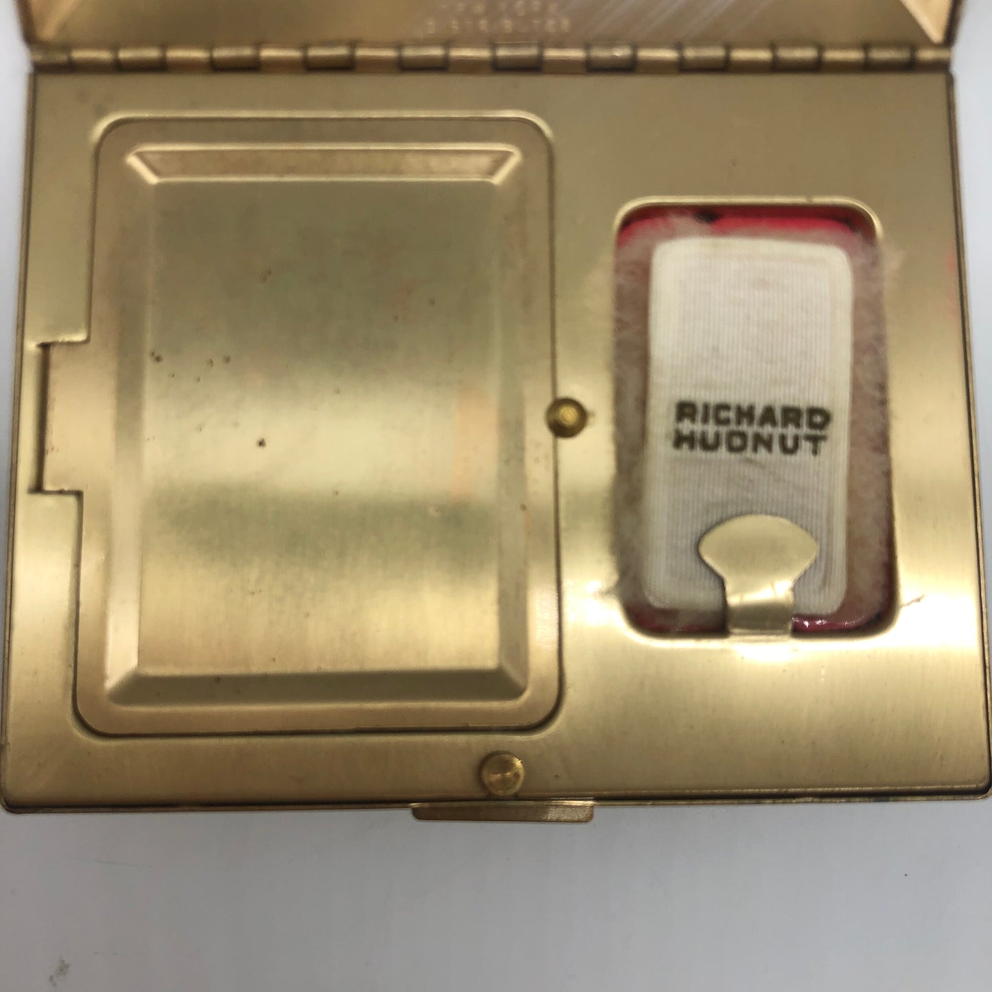 Richard Hudnut Compact