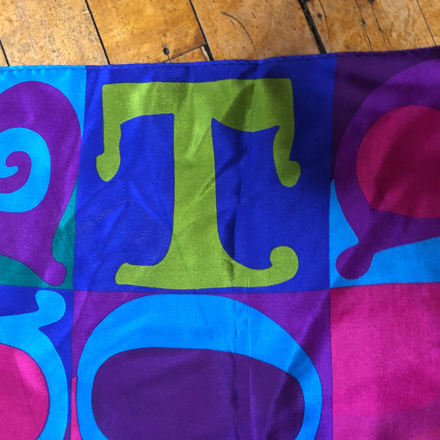 Long Liz Claiborne Scarf